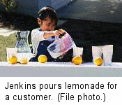 Suzie Jenkins pours lemonade for a customer (file photo)